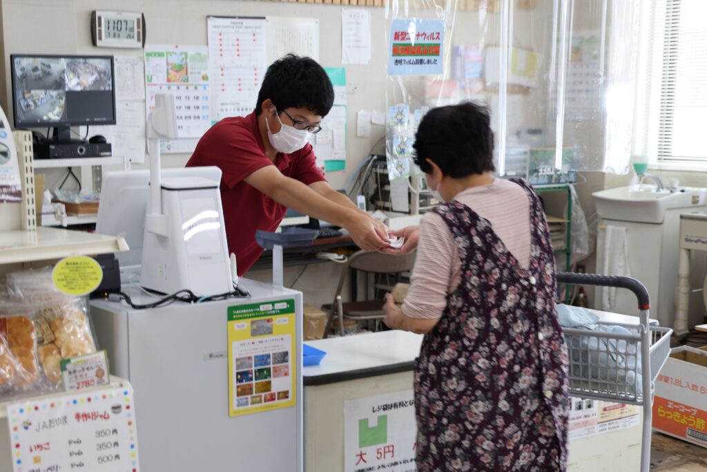 ＪＡで農業体験　農産物流通知る